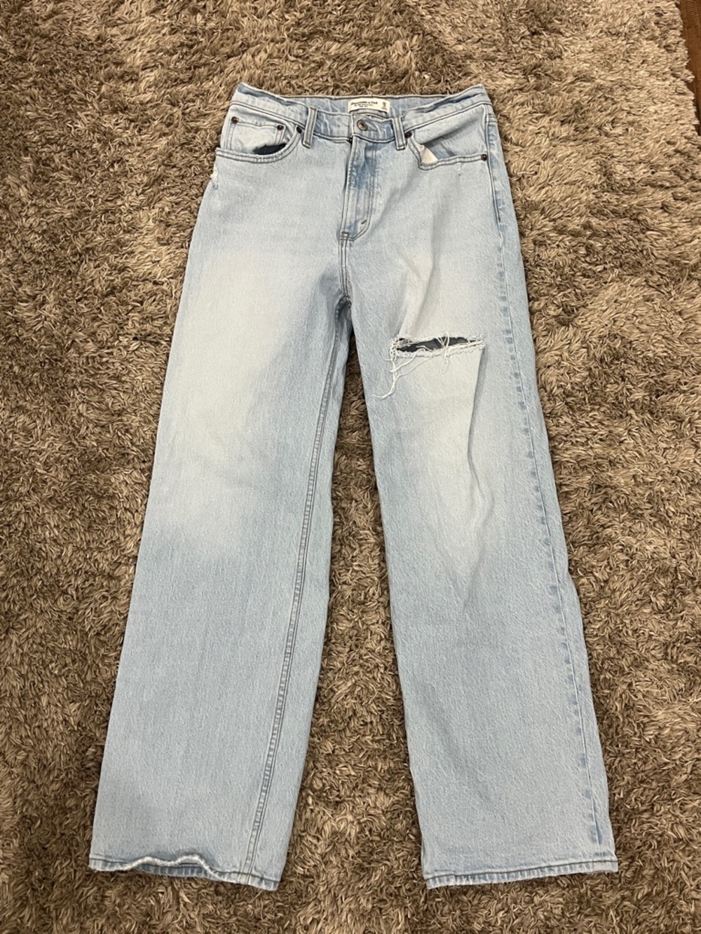 Abercrombie & Fitch.  “The 90’s relaxed high rise”